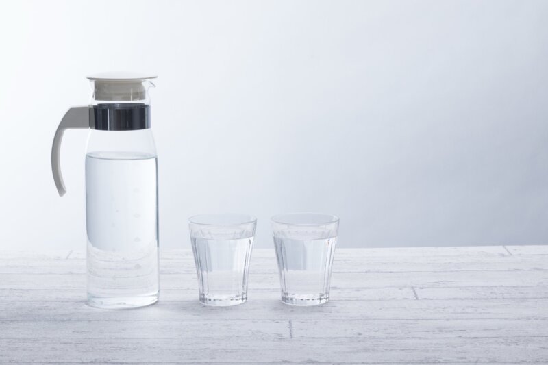 お水をいただきながら？